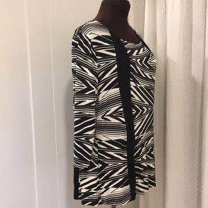 Lynn Ritchie Silver rayon spandex blouse xl